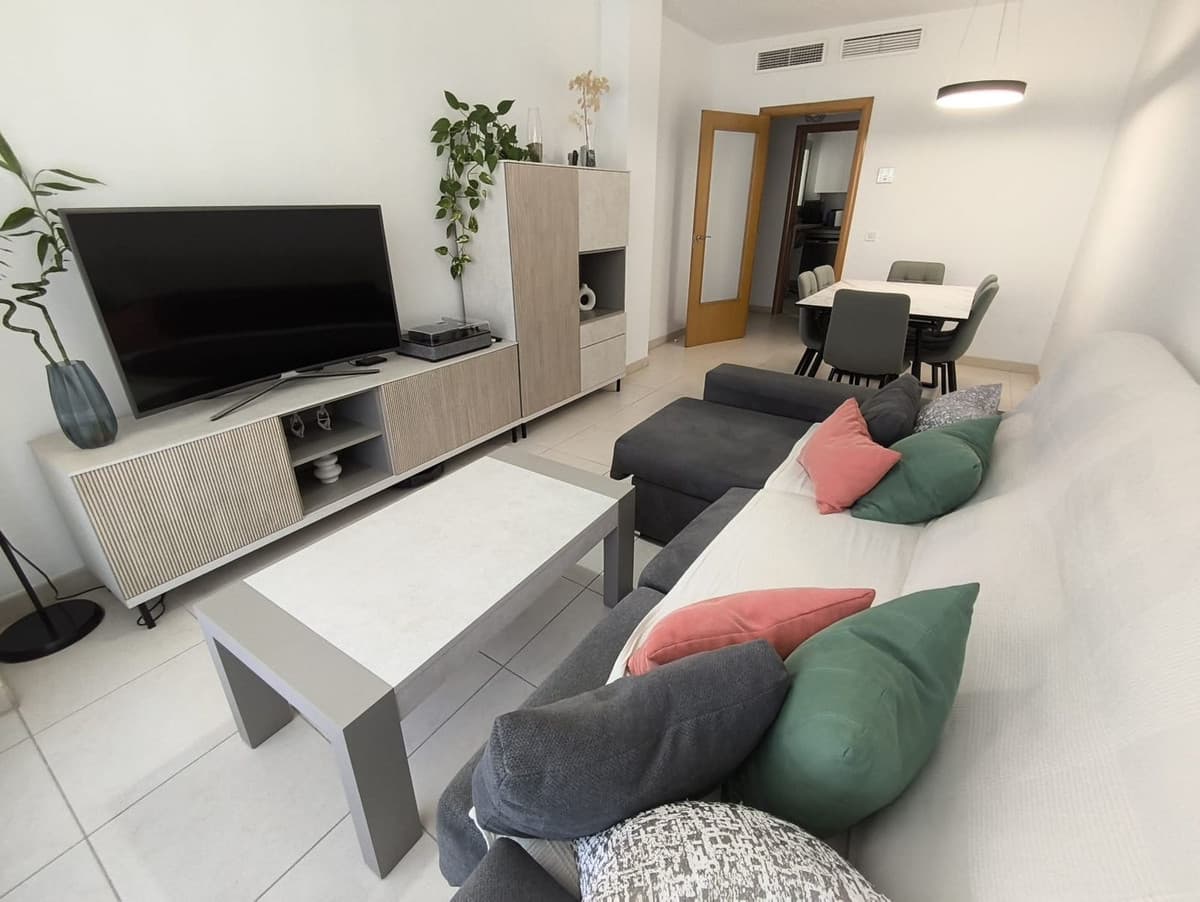 Middle Floor Apartment in Torremolinos — photo 3 of 10