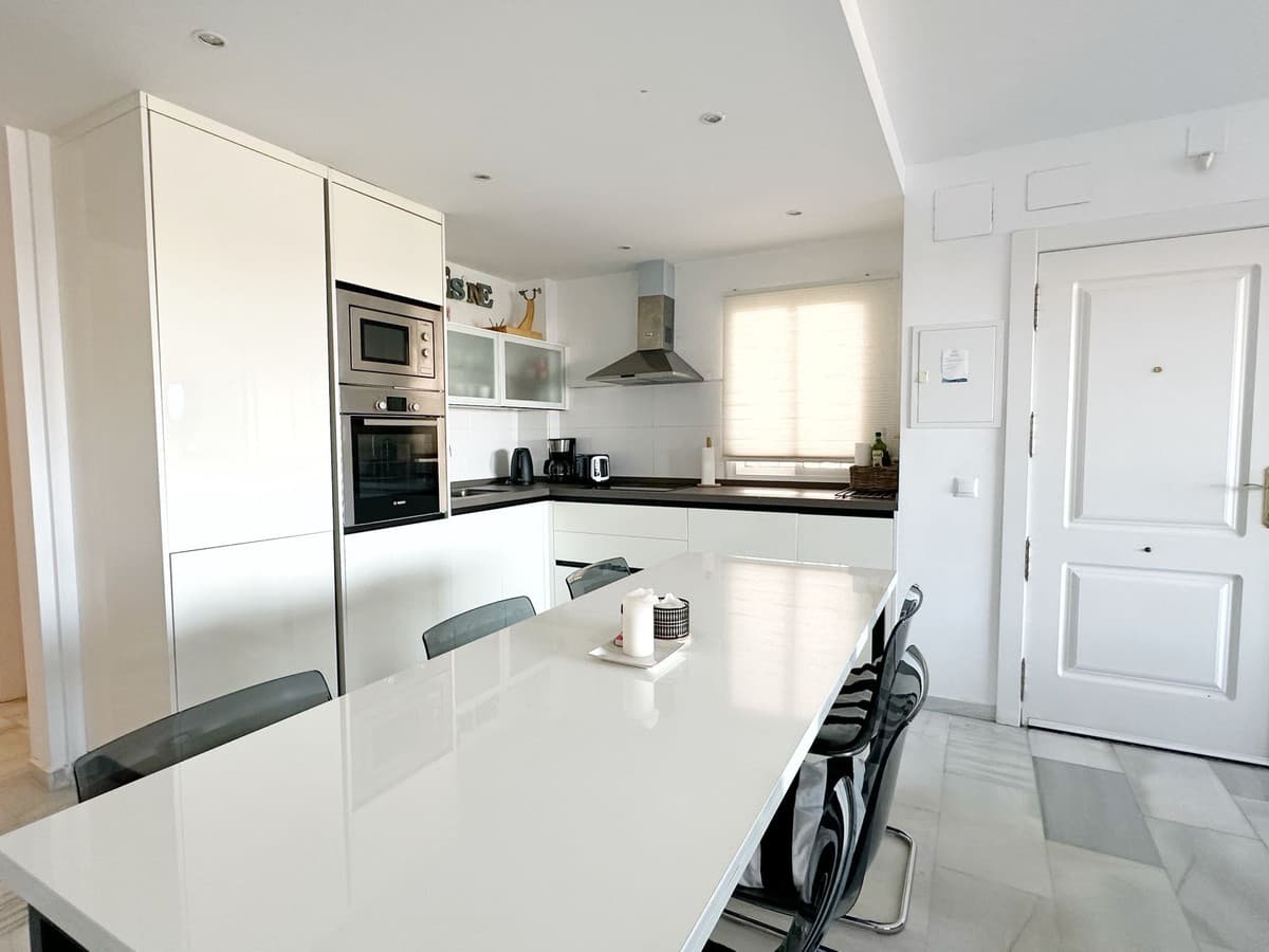 Ground Floor Apartment in Fuengirola — photo 8 of 10