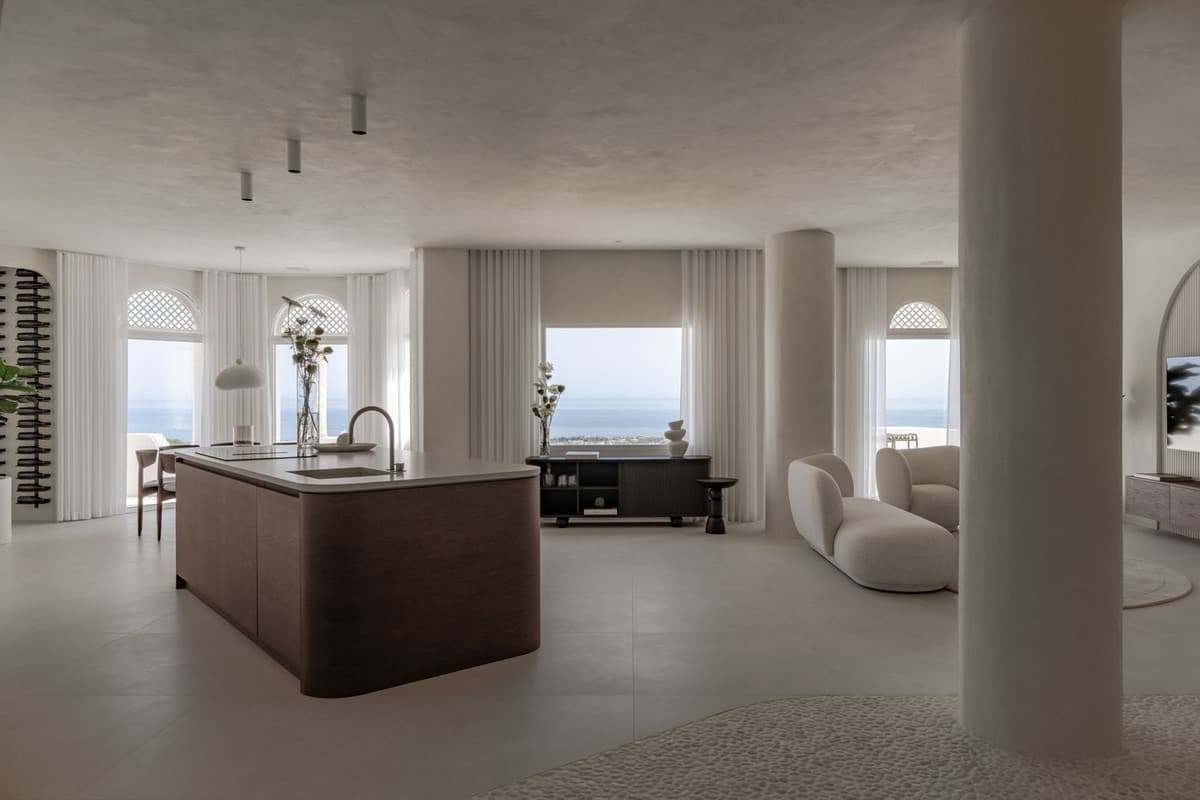 Penthouse in The Golden Mile — photo 3 of 10