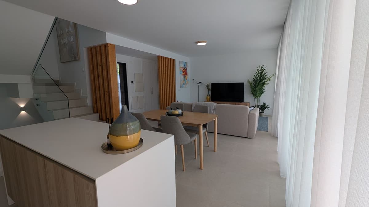 Semi-Detached House in Atalaya — photo 7 of 10