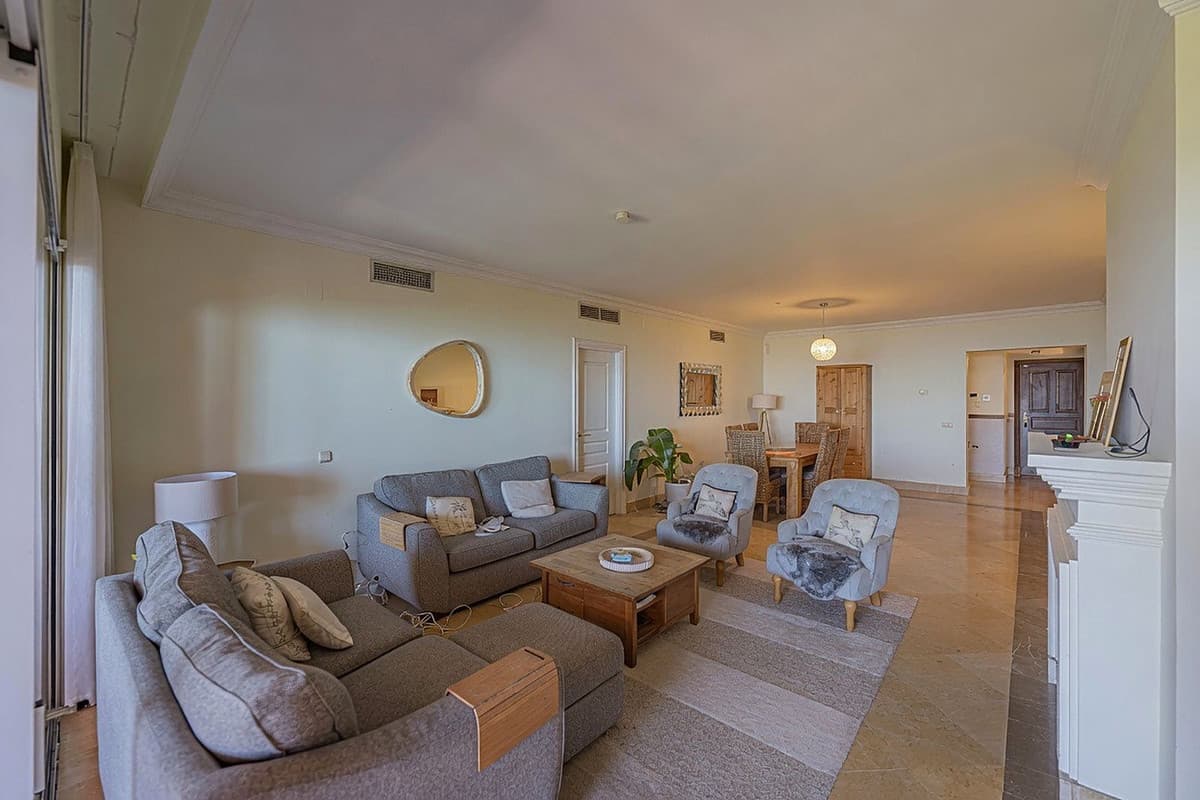 Ground Floor Apartment in La Mairena — photo 8 of 10