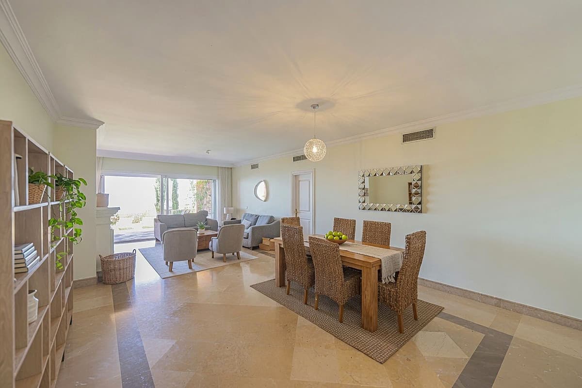 Ground Floor Apartment in La Mairena — photo 10 of 10