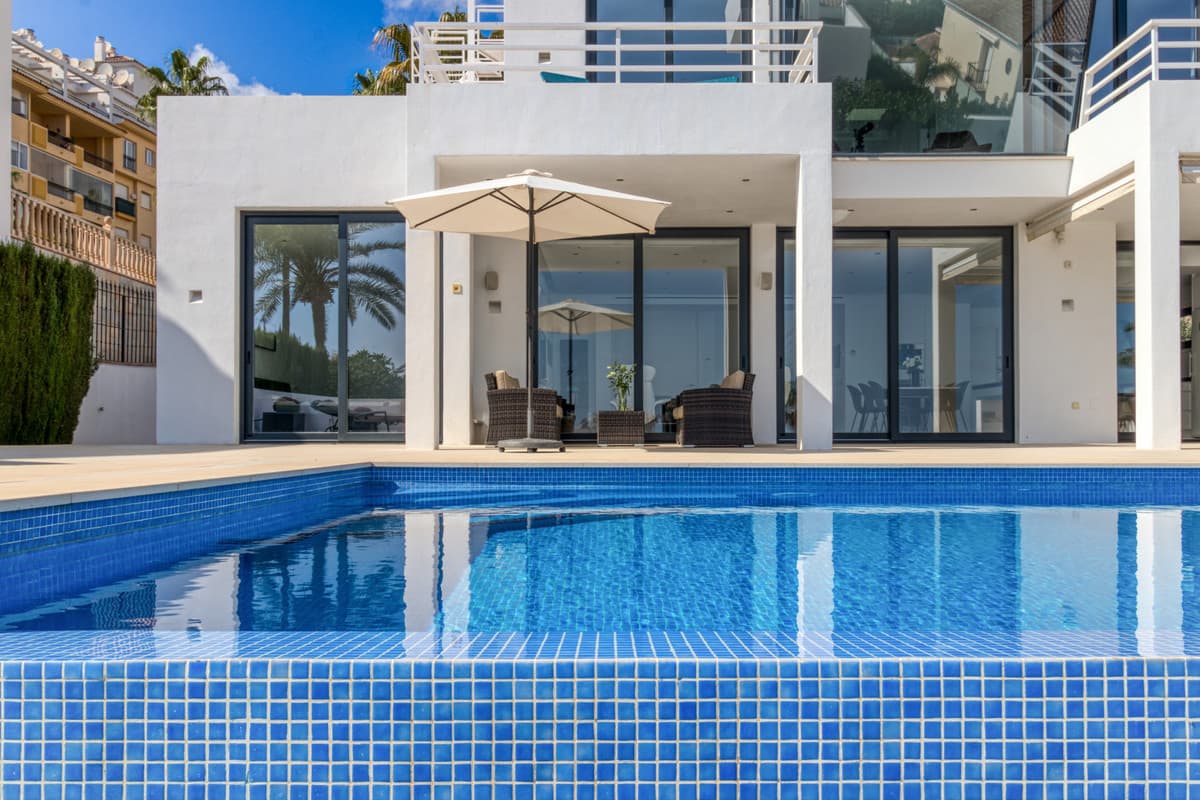 Detached Villa in La Cala de Mijas — photo 4 of 10