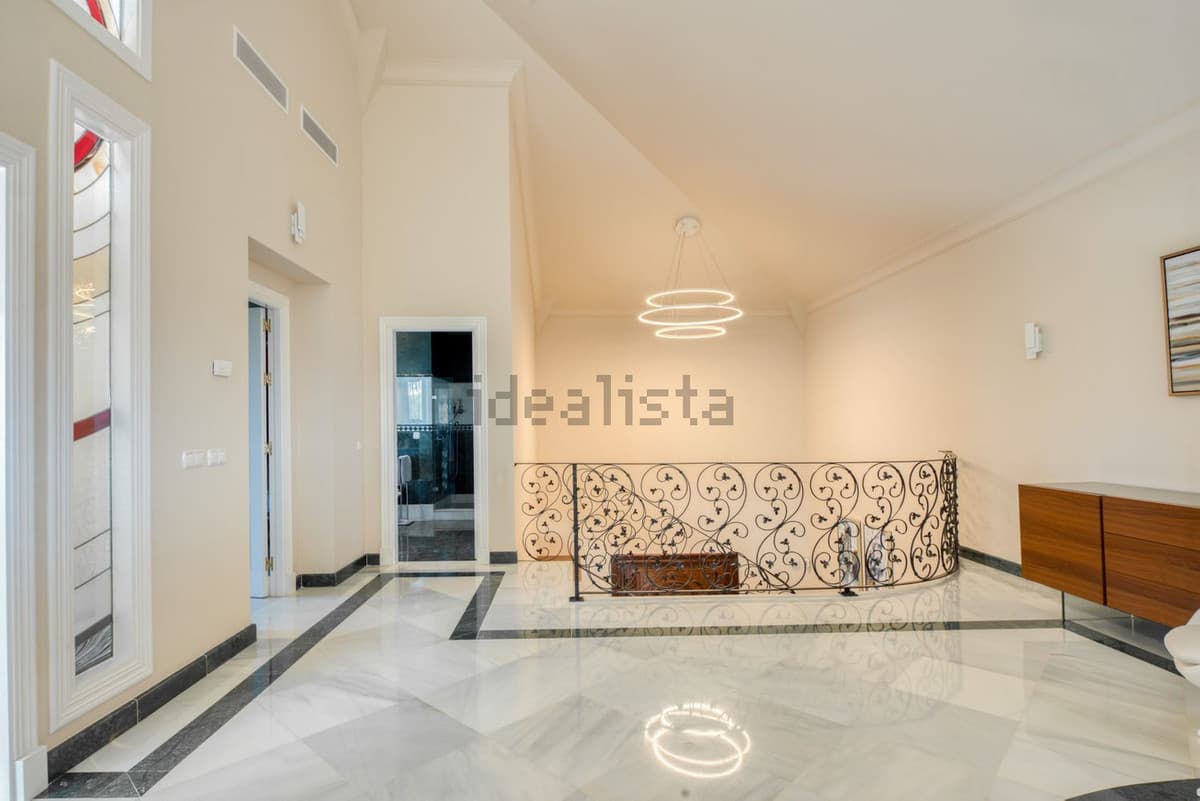 Detached Villa in Los Flamingos — photo 6 of 10