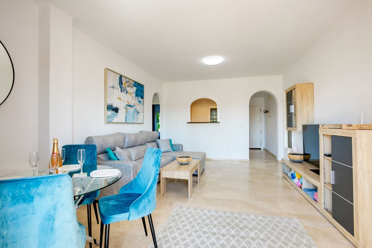 Ground Floor Apartment in Estepona — photo 6 of 10