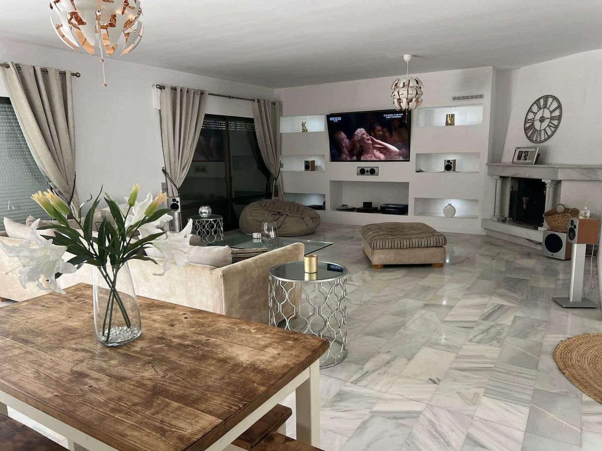 Detached Villa in Mijas — photo 7 of 10