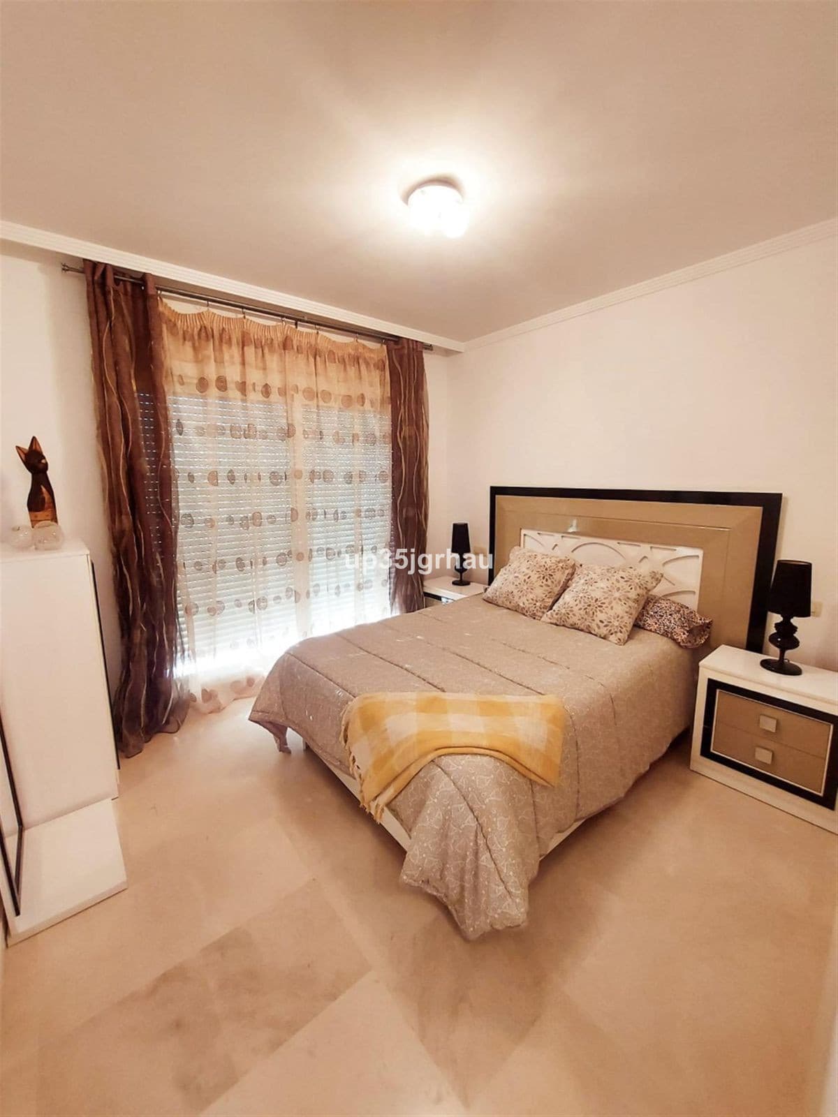 Ground Floor Apartment in Estepona — photo 3 of 10