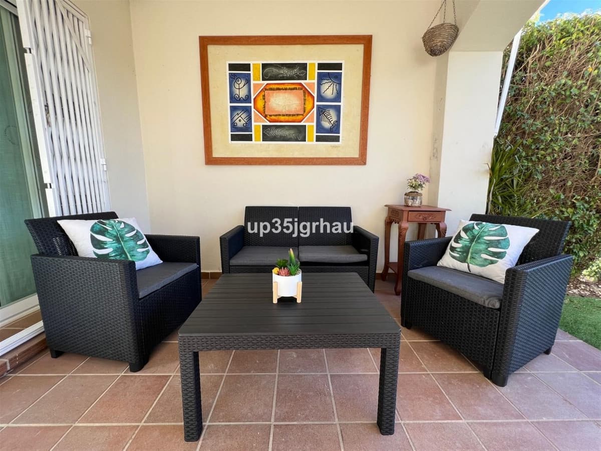 Ground Floor Apartment in Estepona — photo 6 of 10