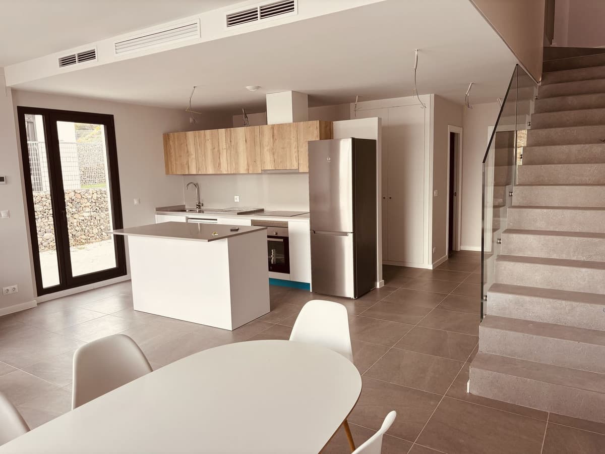 Semi-Detached House in Riviera del Sol — photo 10 of 10
