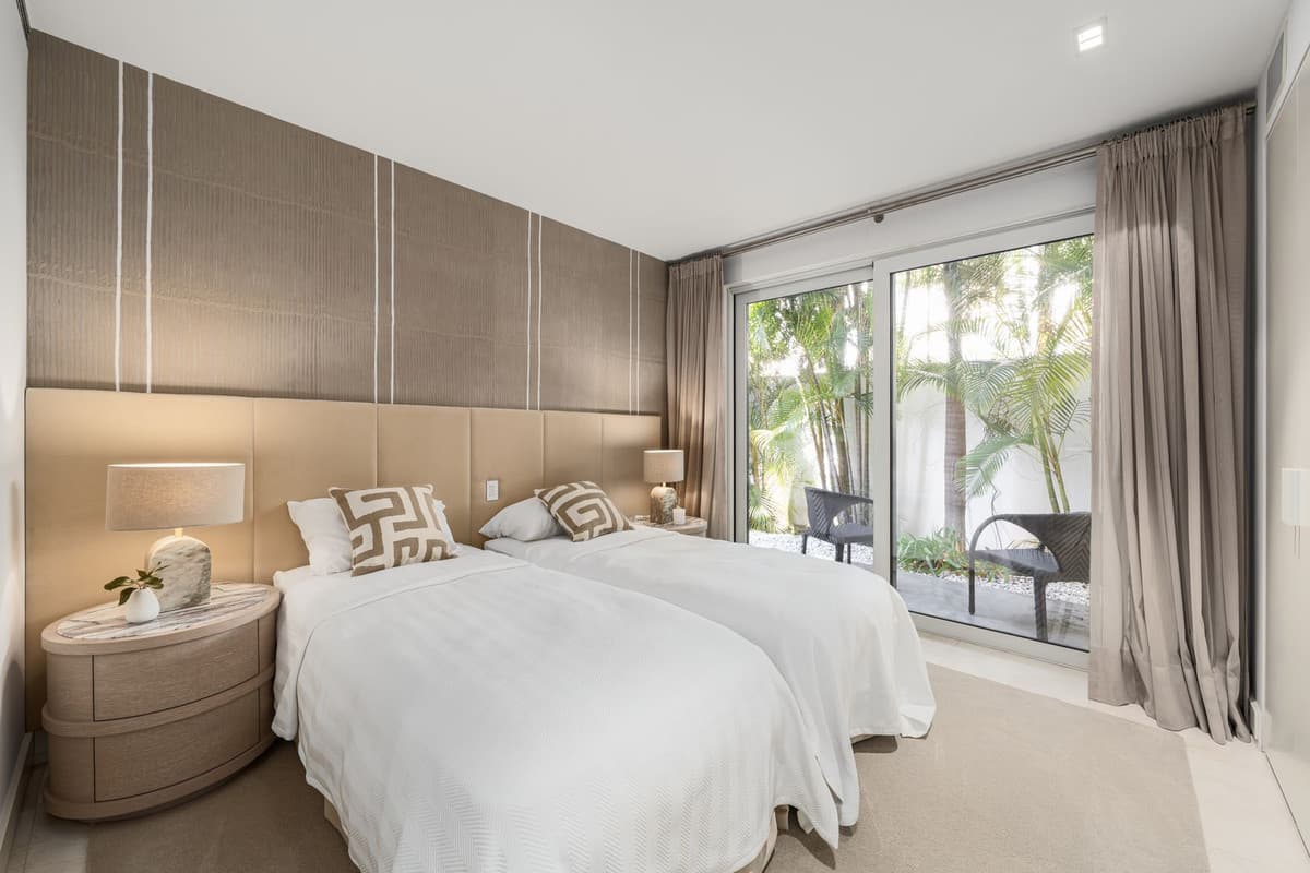 Detached Villa in Marbella — photo 9 of 10