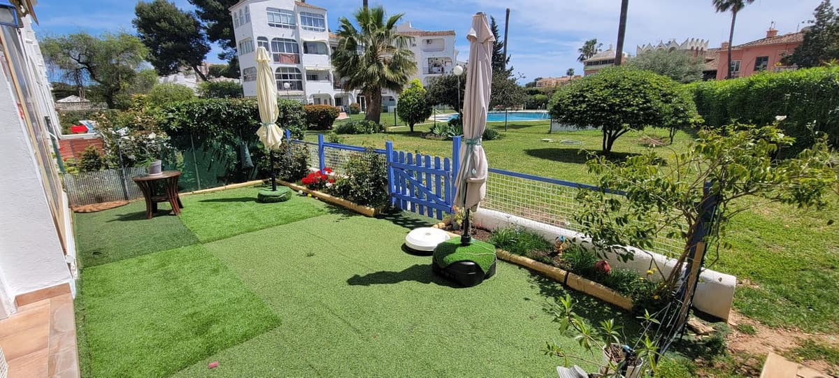 Ground Floor Apartment in Calahonda — photo 1 of 10