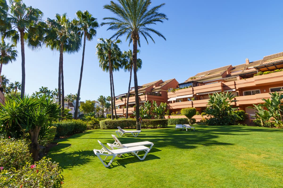 Ground Floor Apartment in Puerto Banús — photo 1 of 10