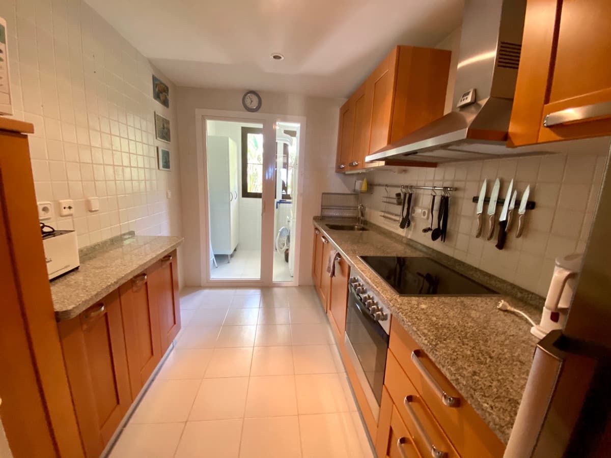 Middle Floor Apartment in Los Arqueros — photo 4 of 10