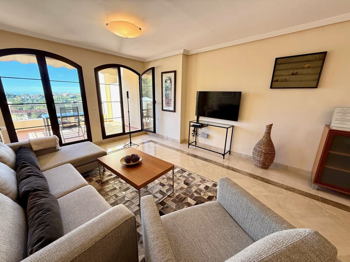 Middle Floor Apartment in Los Arqueros — photo 7 of 10