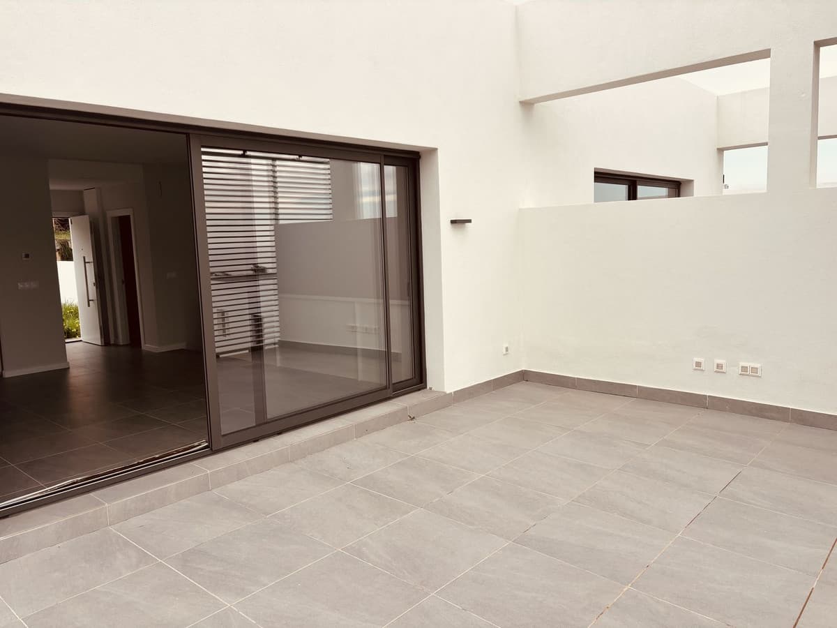 Semi-Detached House in Riviera del Sol — photo 6 of 10