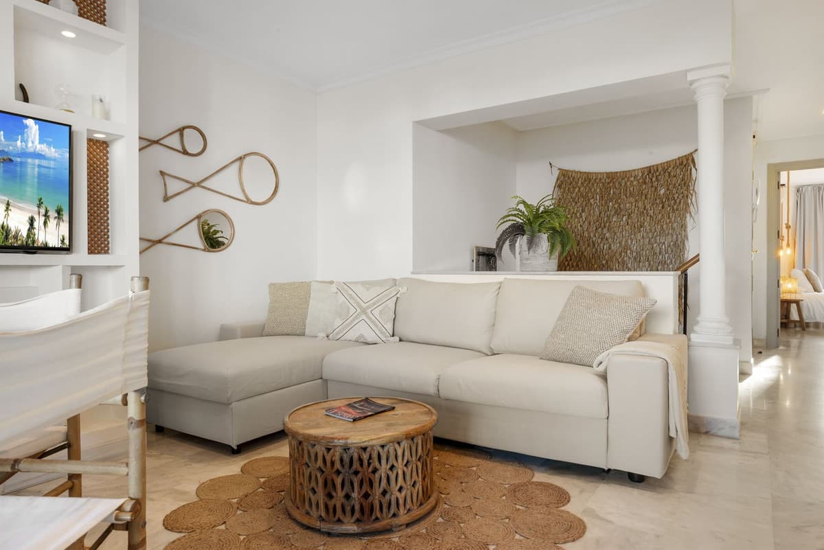 Duplex in Nueva Andalucía — photo 9 of 10