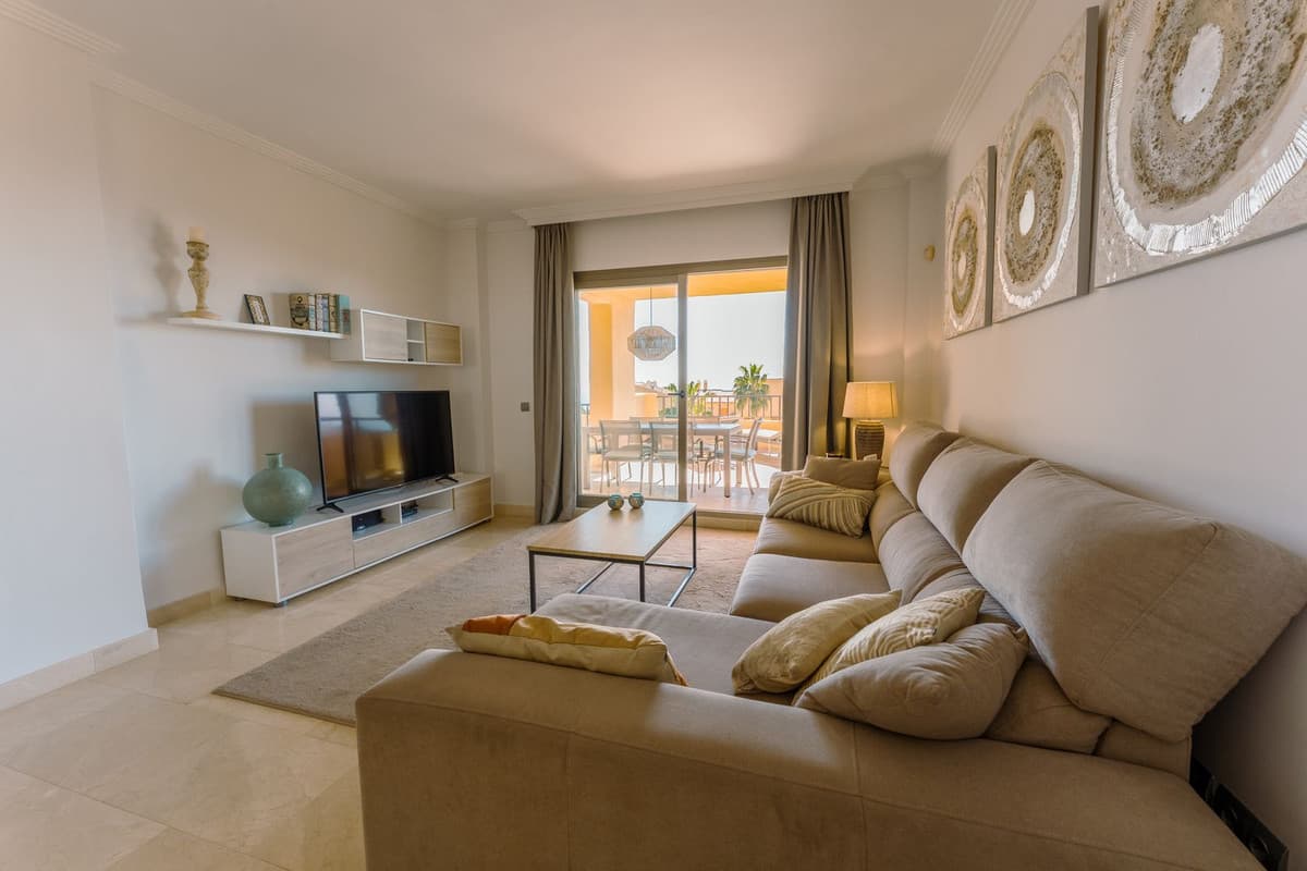 Middle Floor Apartment in Atalaya — photo 3 of 10