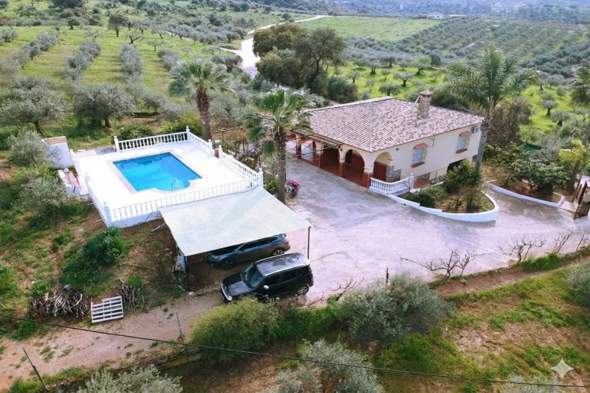 Cortijo in Coín — photo 1 of 10