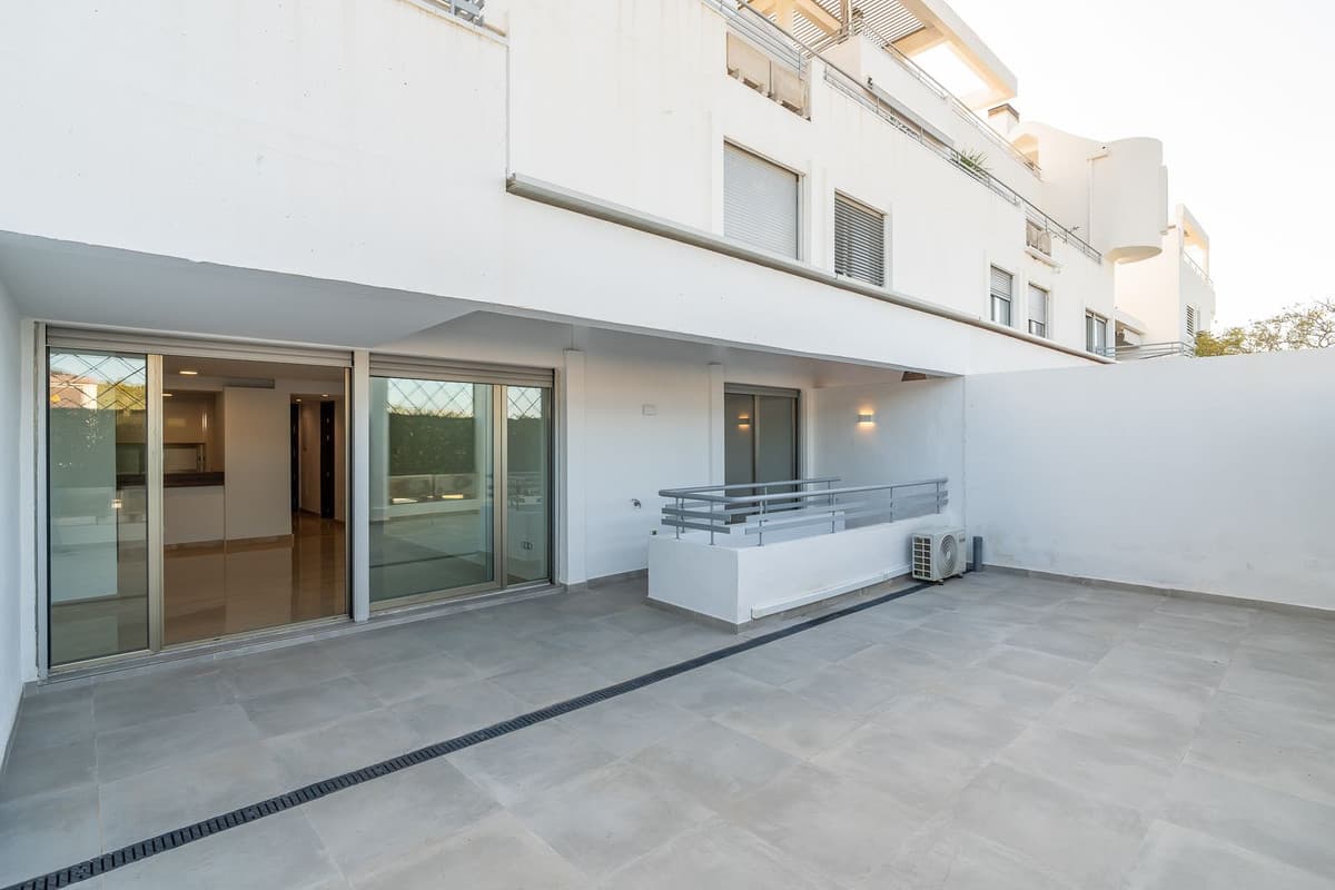 Ground Floor Apartment in La Cala de Mijas — photo 1 of 10
