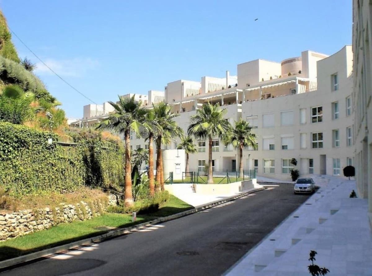 Ground Floor Apartment in Nueva Andalucía — photo 10 of 10