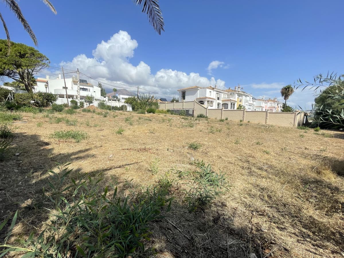 Residential Plot in Estepona — photo 10 of 10
