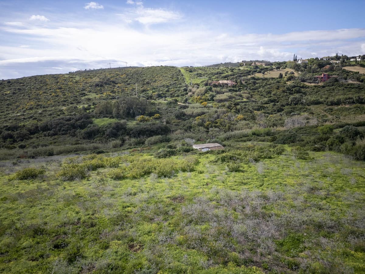 Land with Ruin in La Duquesa — photo 8 of 10
