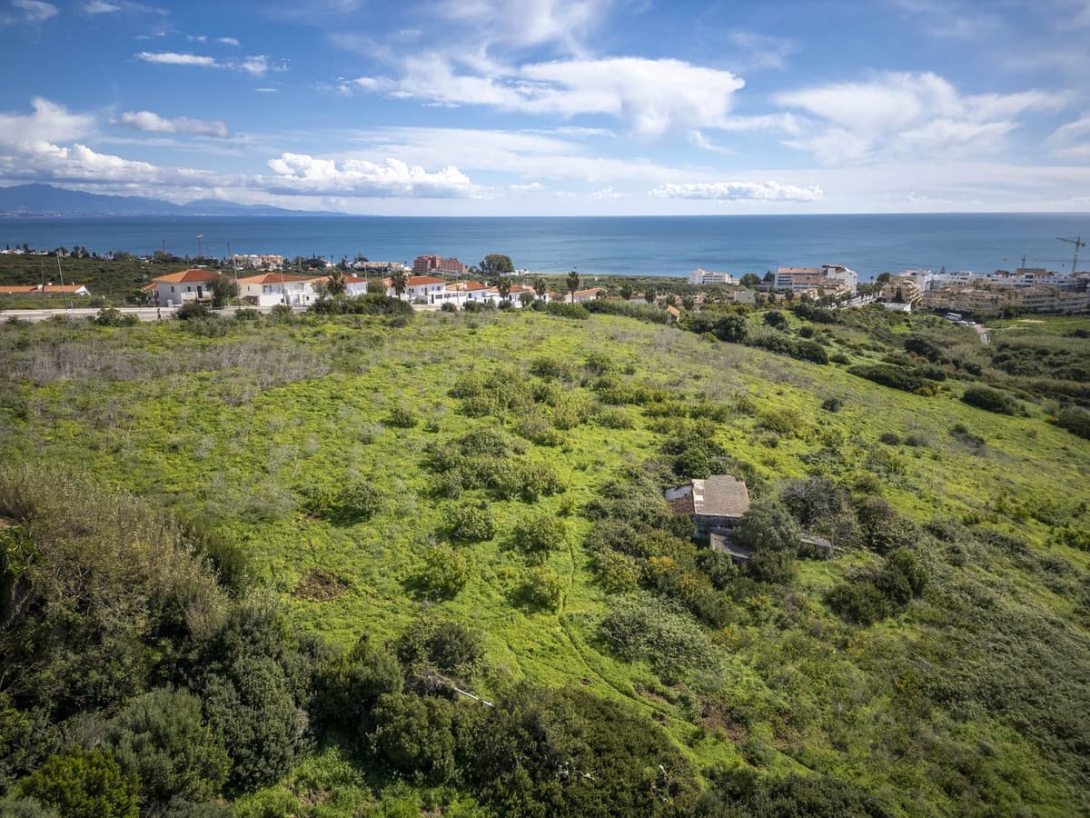 Land with Ruin in La Duquesa — photo 10 of 10