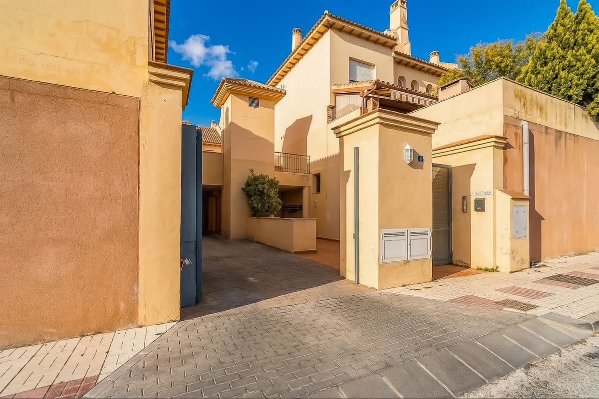 Townhouse in Calahonda — photo 8 of 10