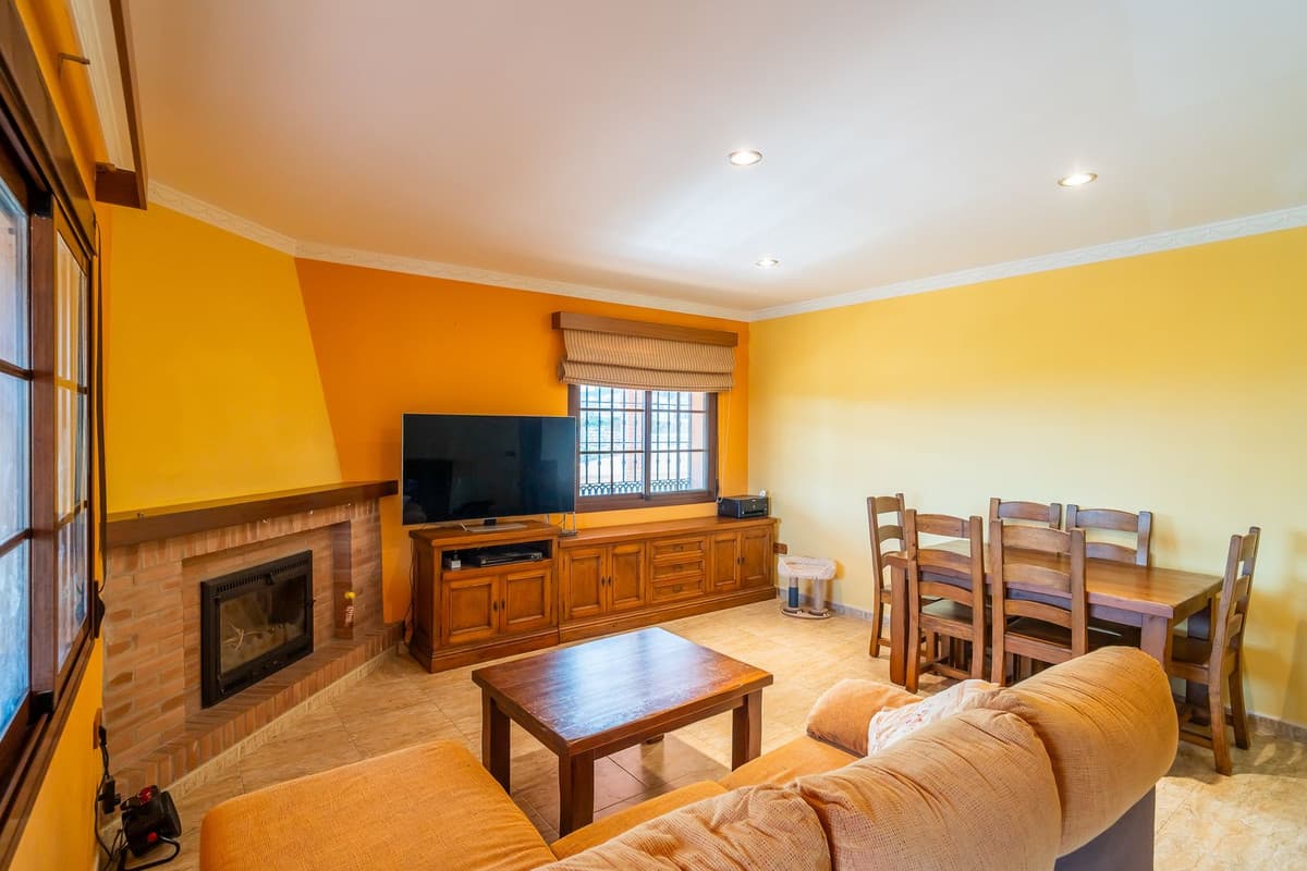 Detached Villa in Mijas — photo 1 of 10
