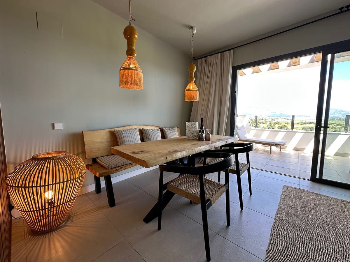 Middle Floor Apartment in Calanova Golf — photo 4 of 10