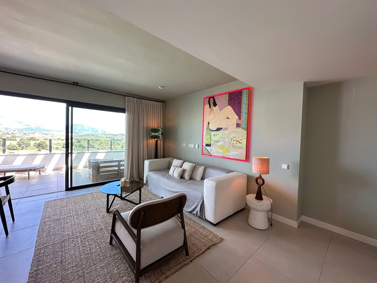 Middle Floor Apartment in Calanova Golf — photo 5 of 10