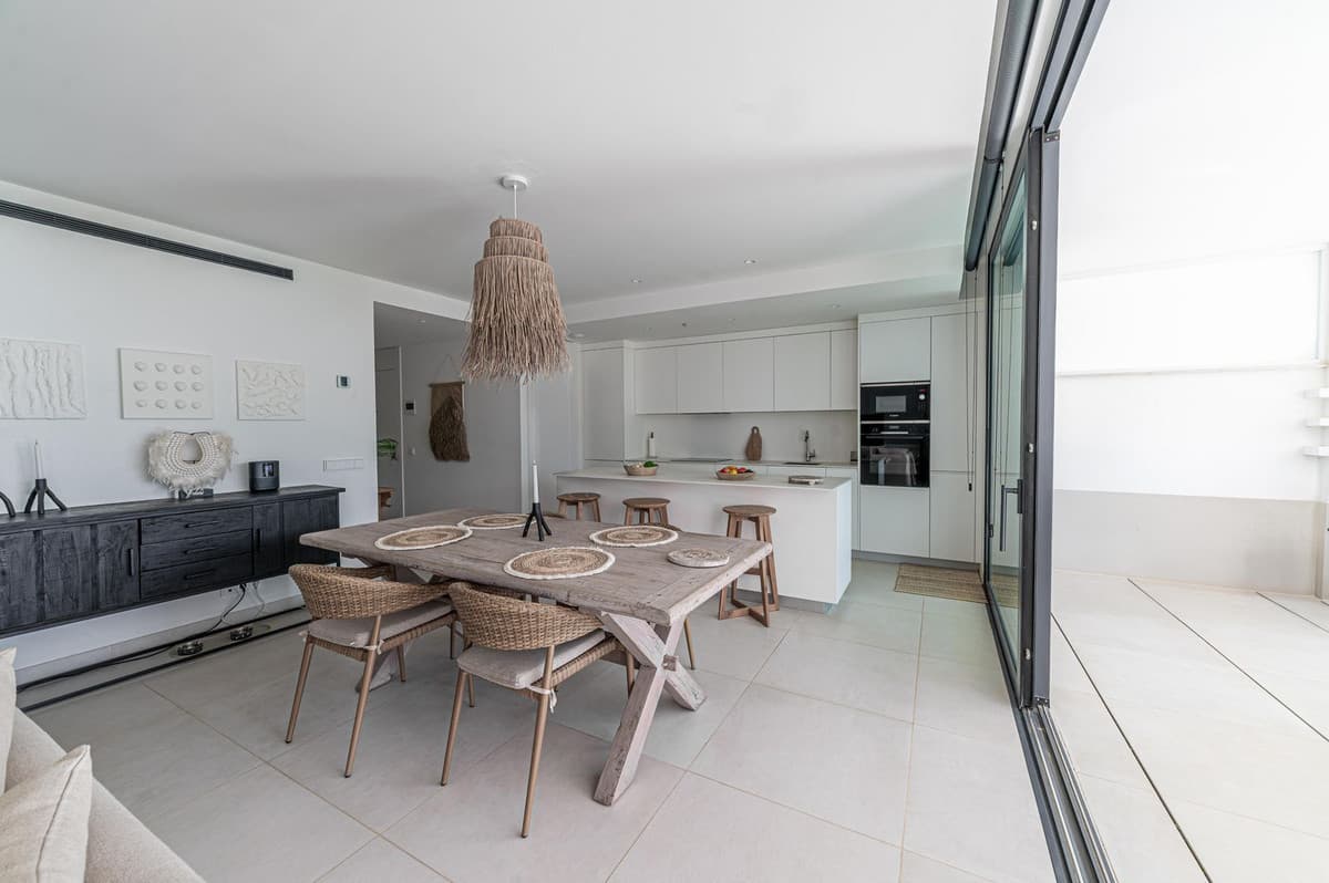 Ground Floor Apartment in Higueron — photo 5 of 10