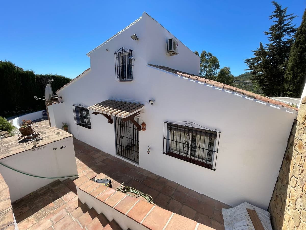 Detached Villa in Valle Romano — photo 3 of 10