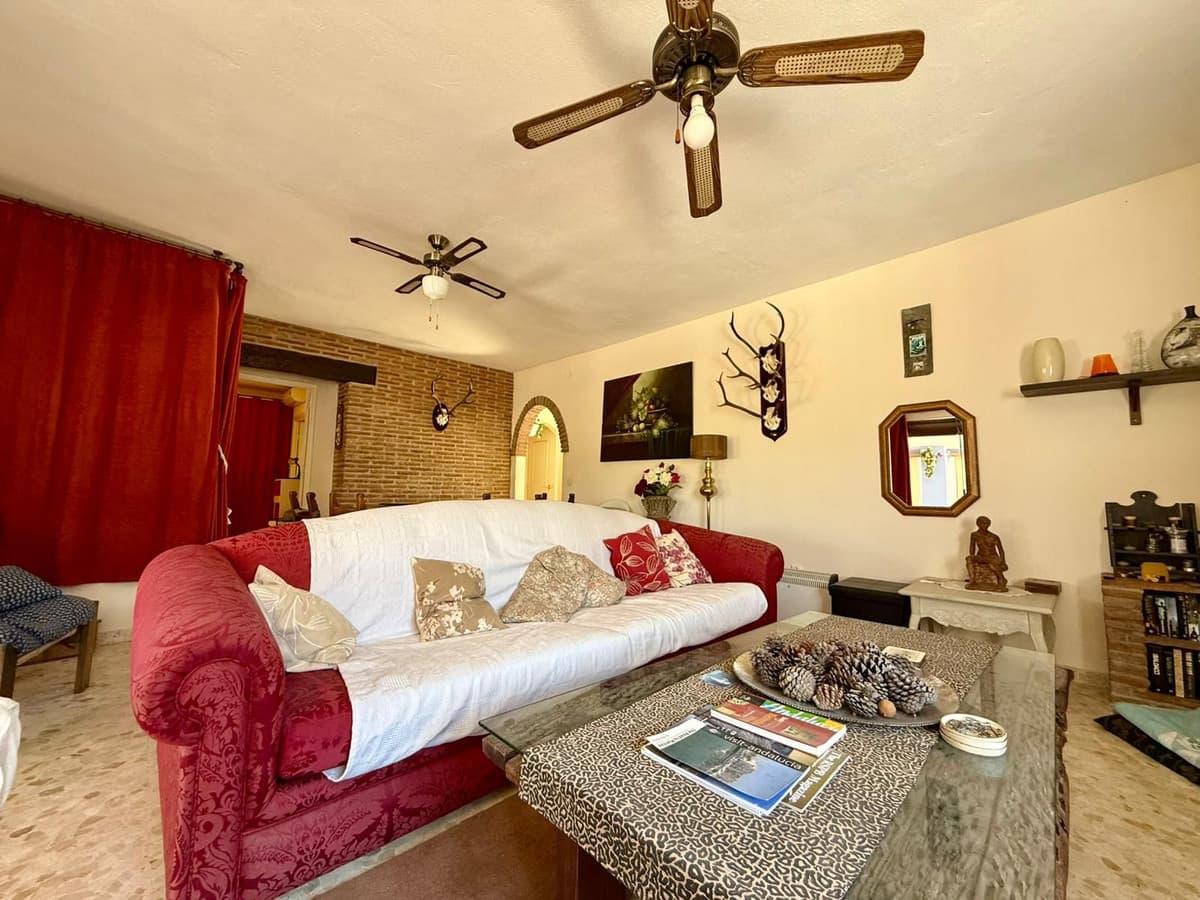 Detached Villa in Valle Romano — photo 9 of 10