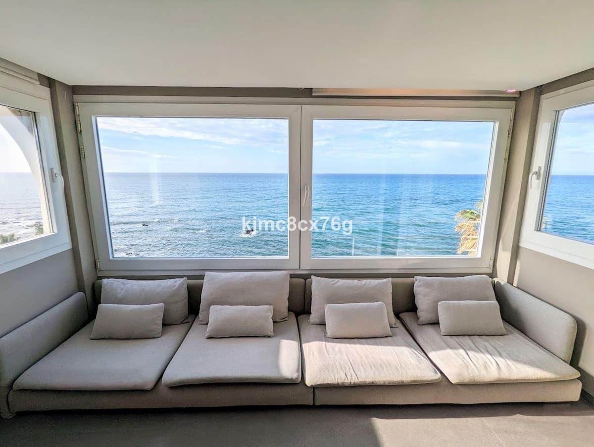 Penthouse in Mijas Costa — photo 1 of 10