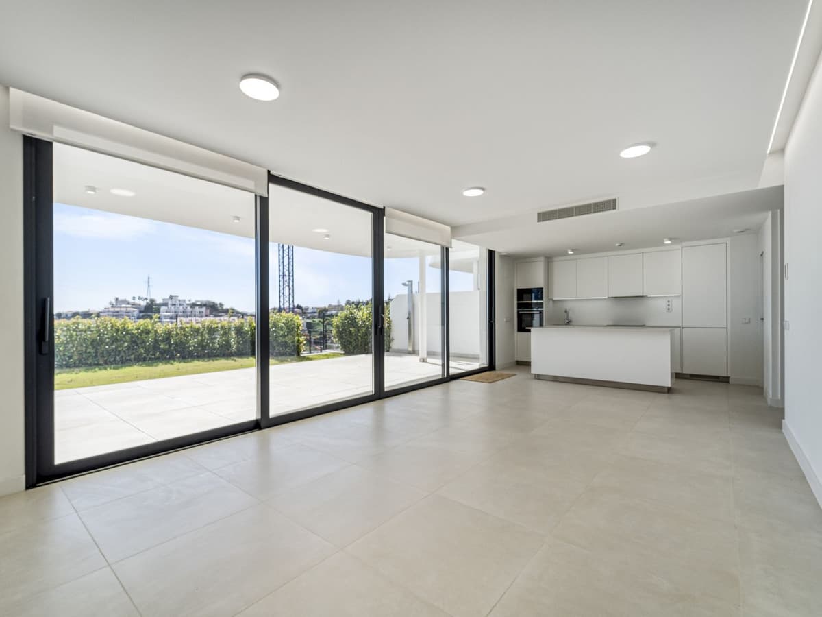 Ground Floor Apartment in Fuengirola — photo 8 of 10