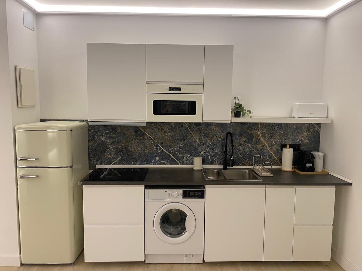 Middle Floor Apartment in Puerto Banús — photo 7 of 10