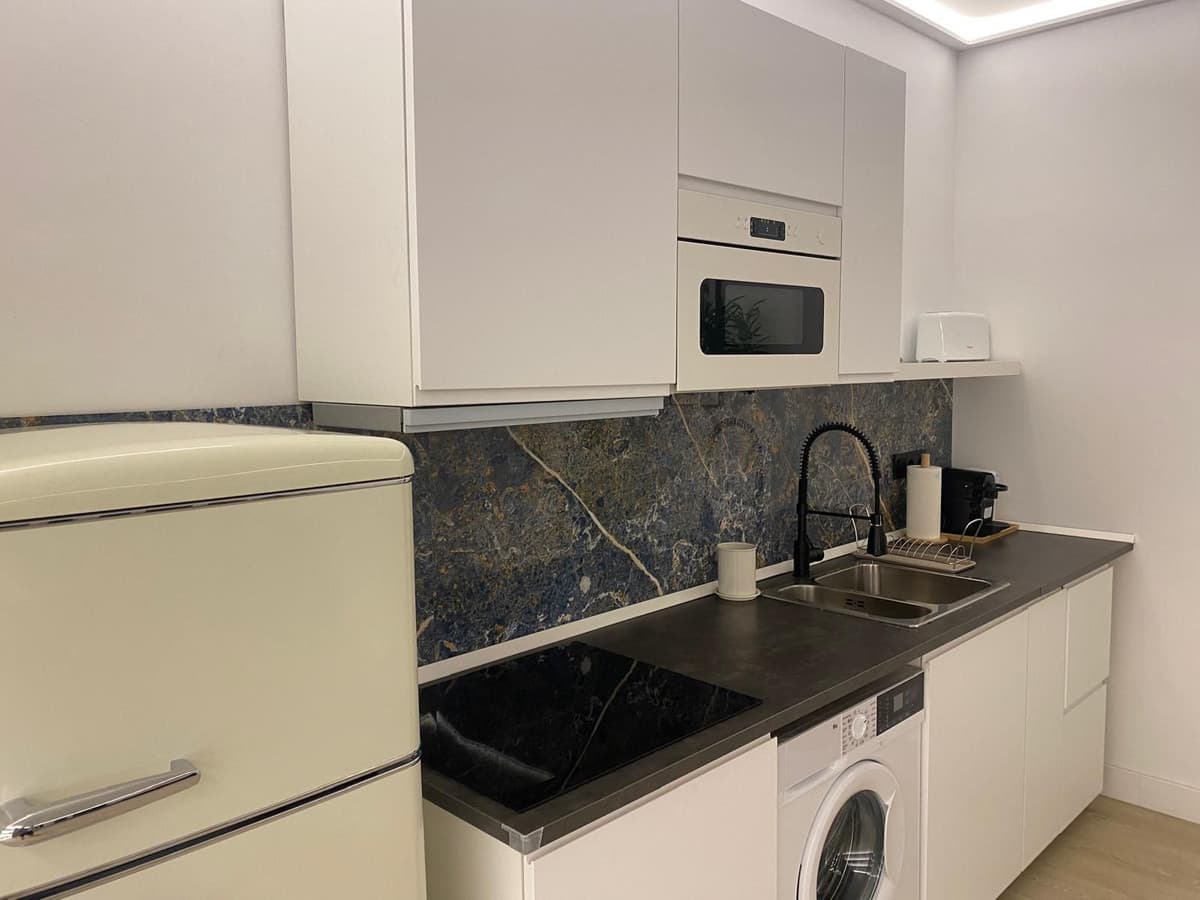 Middle Floor Apartment in Puerto Banús — photo 9 of 10