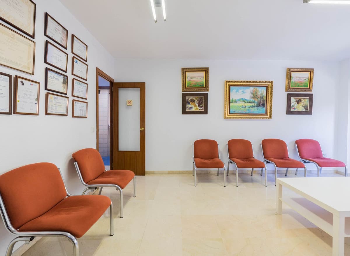 Middle Floor Apartment in Fuengirola — photo 1 of 10