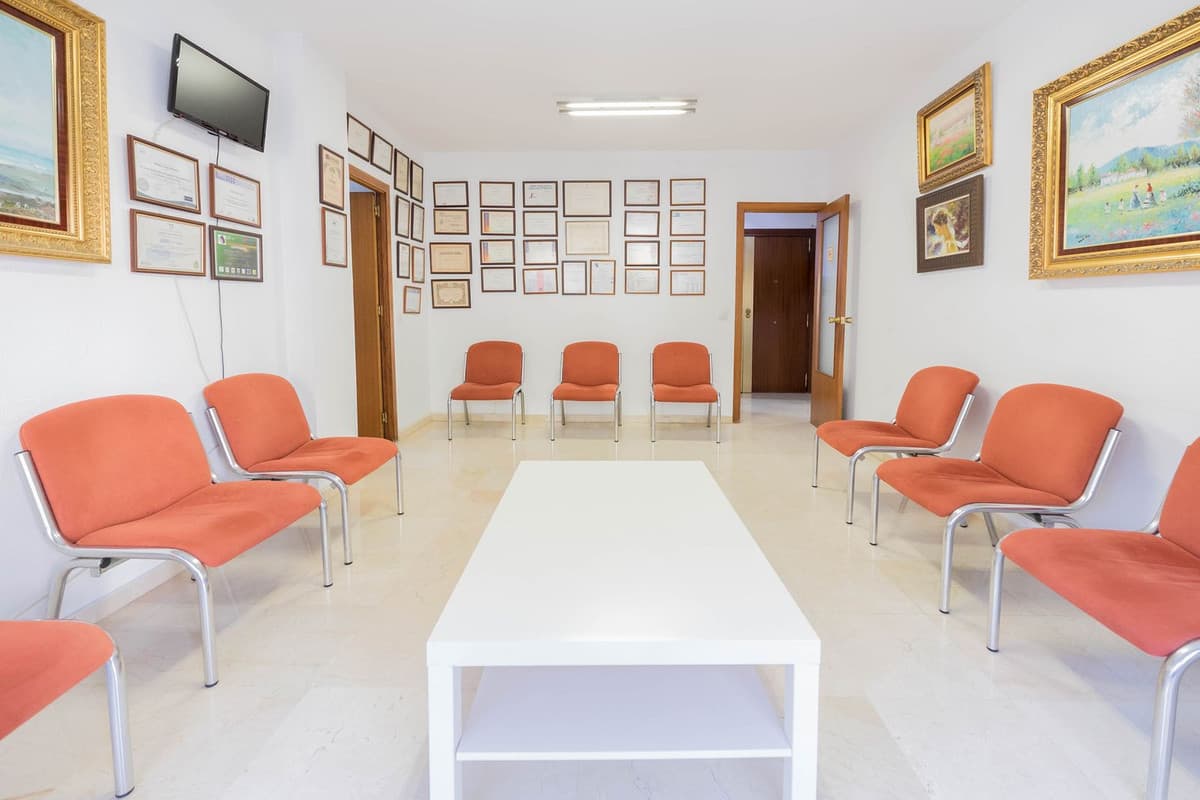 Middle Floor Apartment in Fuengirola — photo 3 of 10