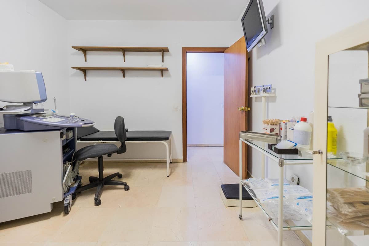 Middle Floor Apartment in Fuengirola — photo 6 of 10
