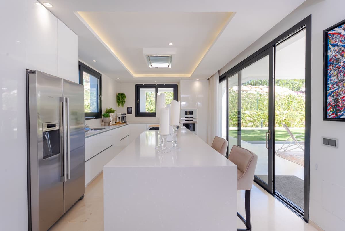 Detached Villa in Nueva Andalucía — photo 8 of 10