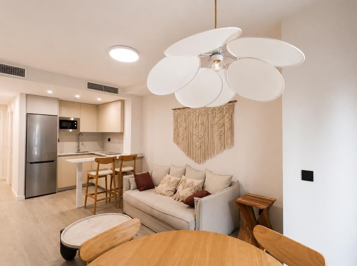 Middle Floor Apartment in Conde de Ureña — photo 3 of 10