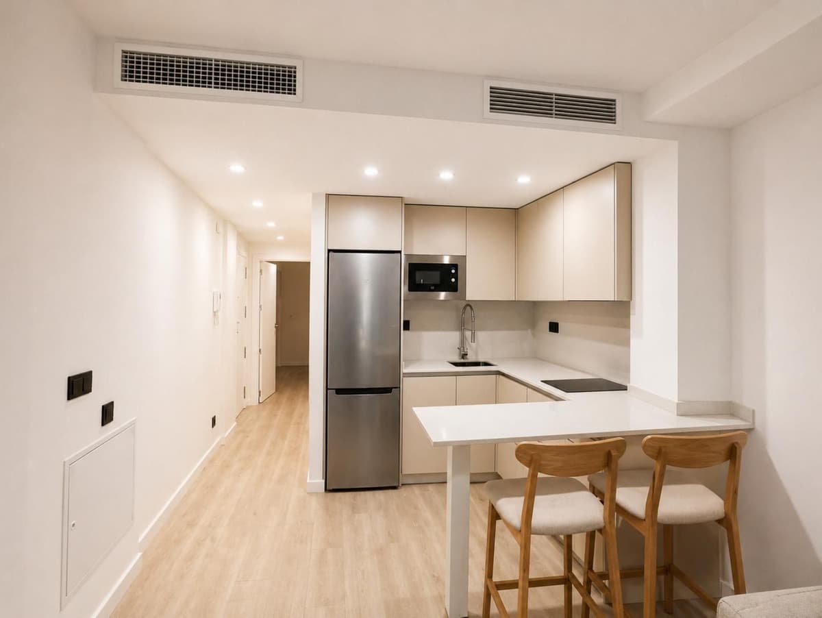 Middle Floor Apartment in Conde de Ureña — photo 4 of 10