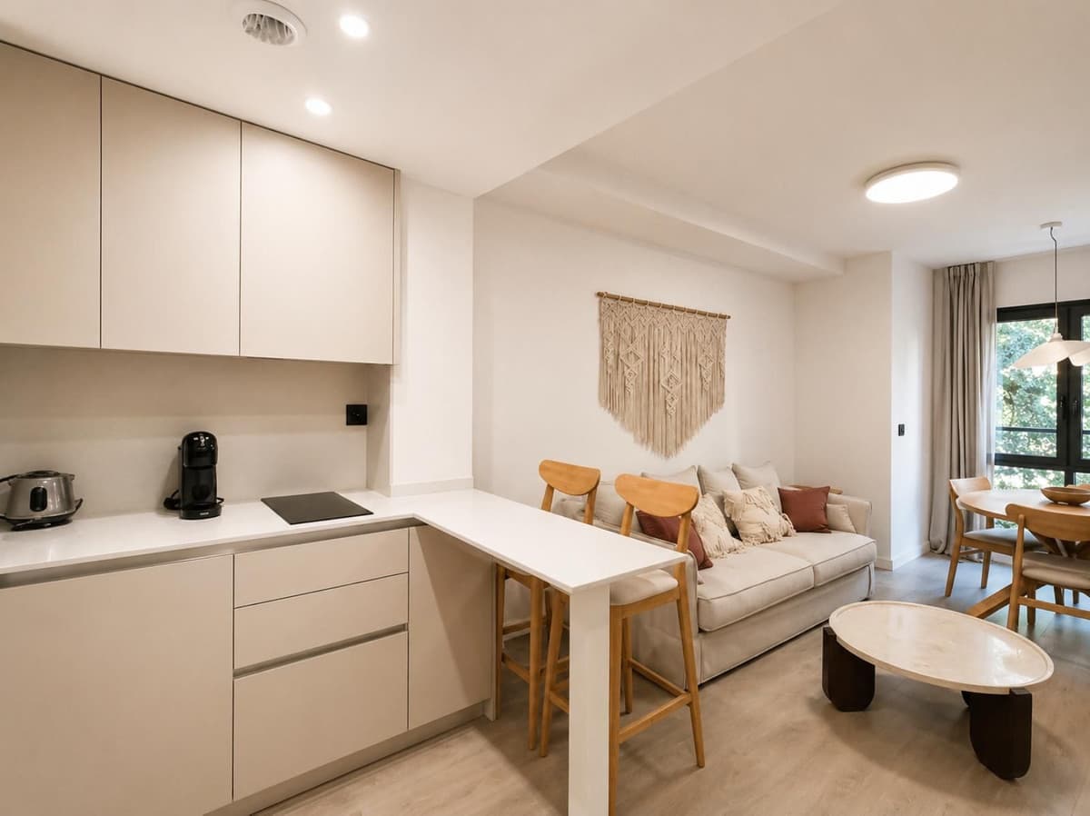 Middle Floor Apartment in Conde de Ureña — photo 5 of 10
