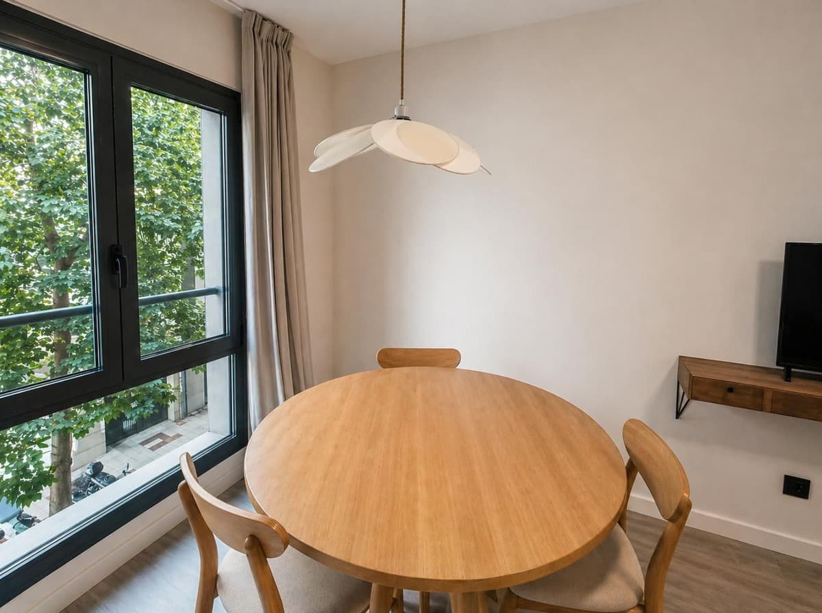 Middle Floor Apartment in Conde de Ureña — photo 8 of 10