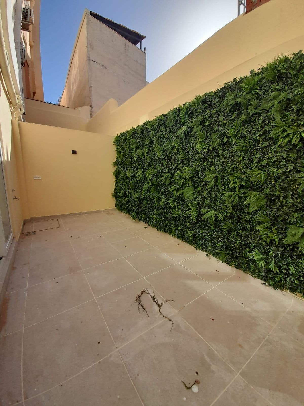 Ground Floor Apartment in Málaga — photo 5 of 10