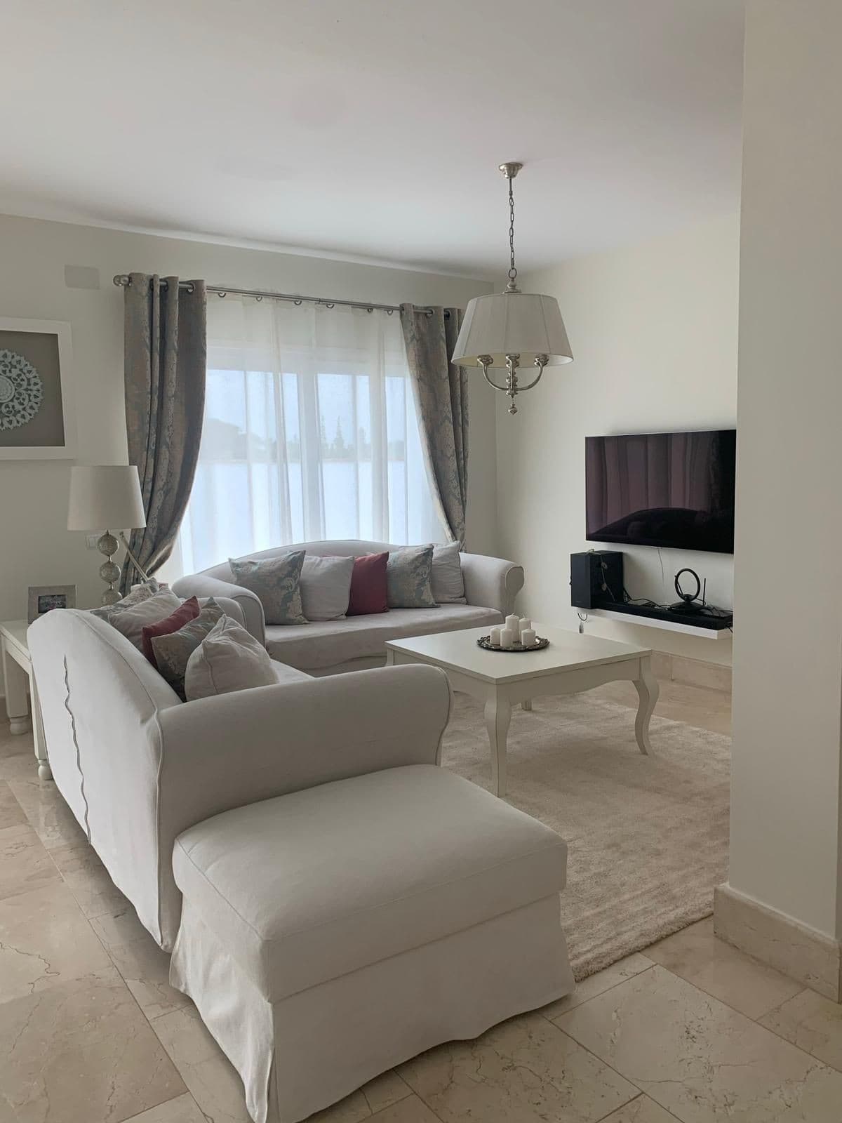 Detached Villa in San Roque — photo 2 of 10