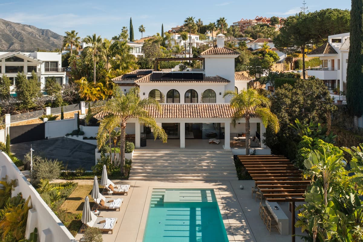 Detached Villa in Nueva Andalucía — photo 5 of 10