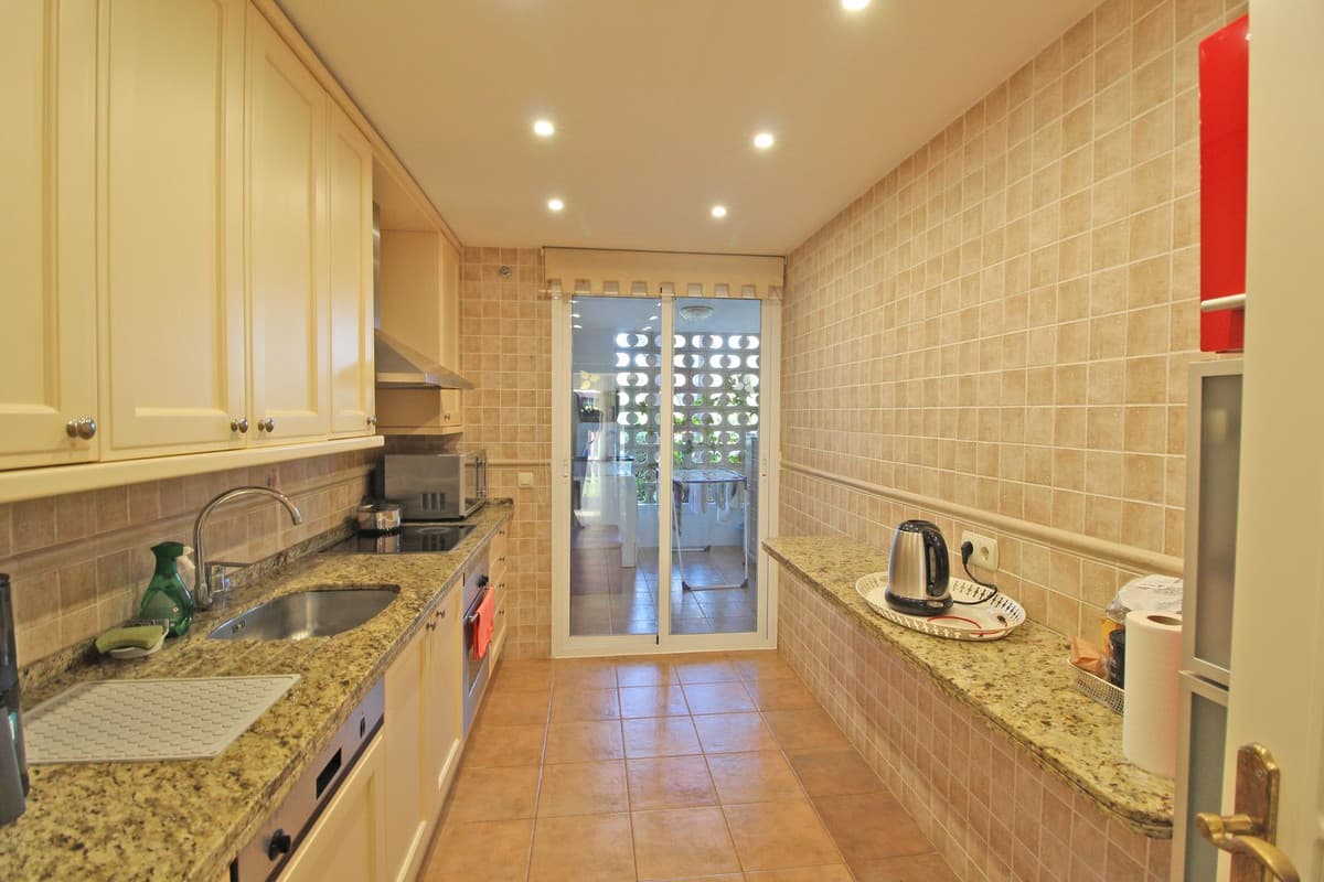 Ground Floor Apartment in Puerto Banús — photo 7 of 10